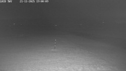 Pojezdová dráha, Runway