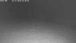 Pojezdová dráha, Runway