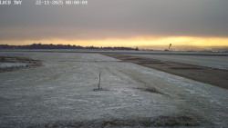 Pojezdová dráha, Runway