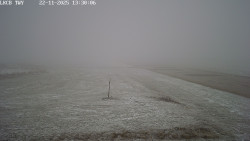 Pojezdová dráha, Runway