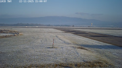 Pojezdová dráha, Runway