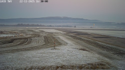 Pojezdová dráha, Runway