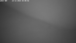 Pojezdová dráha, Runway