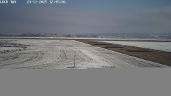 Pojezdová dráha, Runway