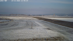 Pojezdová dráha, Runway