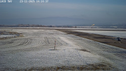 Pojezdová dráha, Runway