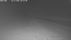 Pojezdová dráha, Runway