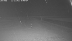 Pojezdová dráha, Runway