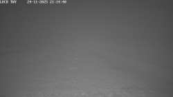 Pojezdová dráha, Runway