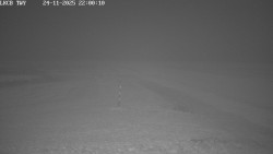 Pojezdová dráha, Runway