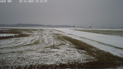 Pojezdová dráha, Runway