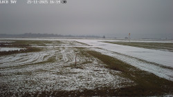 Pojezdová dráha, Runway