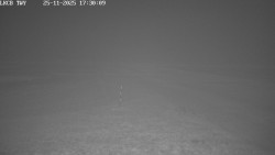 Pojezdová dráha, Runway