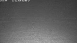 Pojezdová dráha, Runway