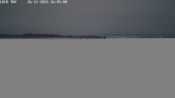 Pojezdová dráha, Runway