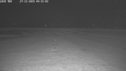 Pojezdová dráha, Runway