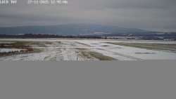 Pojezdová dráha, Runway