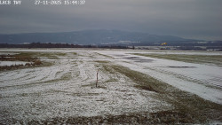 Pojezdová dráha, Runway