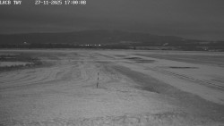 Pojezdová dráha, Runway