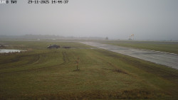 Pojezdová dráha, Runway