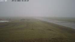 Pojezdová dráha, Runway