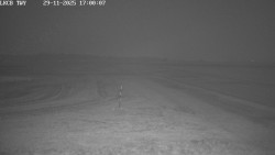 Pojezdová dráha, Runway