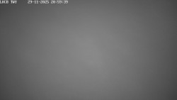 Pojezdová dráha, Runway