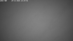 Pojezdová dráha, Runway