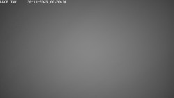 Pojezdová dráha, Runway