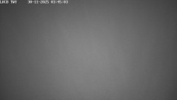 Pojezdová dráha, Runway