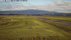 Pojezdová dráha, Runway