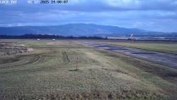 Pojezdová dráha, Runway