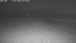 Pojezdová dráha, Runway