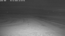 Pojezdová dráha, Runway