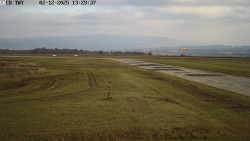 Pojezdová dráha, Runway