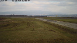 Pojezdová dráha, Runway