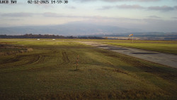 Pojezdová dráha, Runway