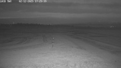 Pojezdová dráha, Runway