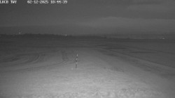 Pojezdová dráha, Runway