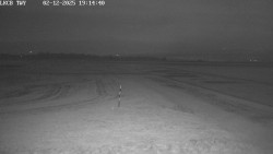 Pojezdová dráha, Runway