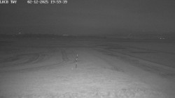 Pojezdová dráha, Runway