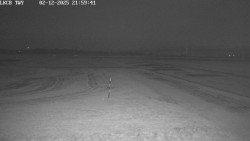 Pojezdová dráha, Runway