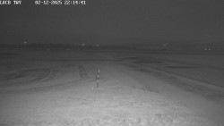 Pojezdová dráha, Runway