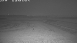 Pojezdová dráha, Runway