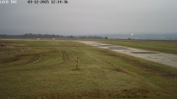 Pojezdová dráha, Runway