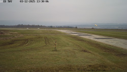 Pojezdová dráha, Runway