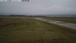 Pojezdová dráha, Runway