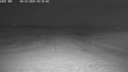 Pojezdová dráha, Runway