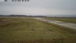 Pojezdová dráha, Runway