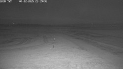 Pojezdová dráha, Runway